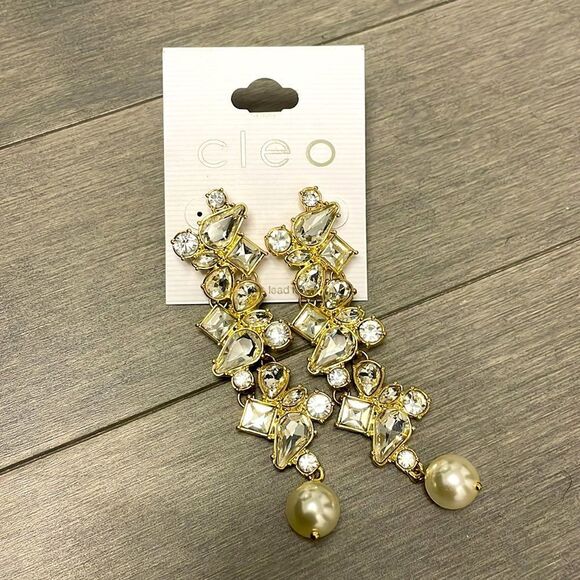 4 for 20$ / NWT statement earrings - Picture 1 of 1